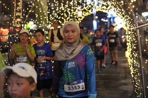 BIB: 3531, 3353
                            <button type="button" onclick="openModal(26274505)" class="btn btn-primary btn-sm float-right btn-popup" data-toggle="modal" data-target=".modal-high-quality">
                        <i class="fas fa-shopping-cart"></i> Add to Cart
                    </button>
                                            <button type="button" onclick="isThisMe(26274505, true)" class="btn btn-success btn-sm float-right btn-popup btn-isme hidden" data-toggle="tooltip" data-placement="bottom" title="นี่คือรูปของคุณใช่ไหม คลิกที่นี่เพื่อเอาเข้าอัลบั้ม">
                        <i class="fas fa-plus"></i> Add to album
                    </button>
                    <button type="button" onclick="isThisMe(26274505, false)" class="btn btn-warning btn-sm float-right btn-popup btn-isnotme hidden">
                        <i class="fas fa-ban"></i> Remove from album
                    </button>